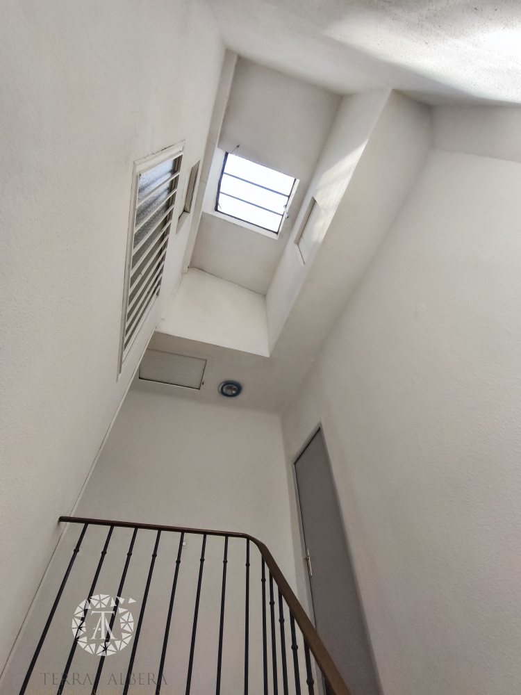 biens/1/d9b115a23d4e665a94fc50459b5efb24/photo_29424de569052fc791b6c6e5caf557ff.jpg