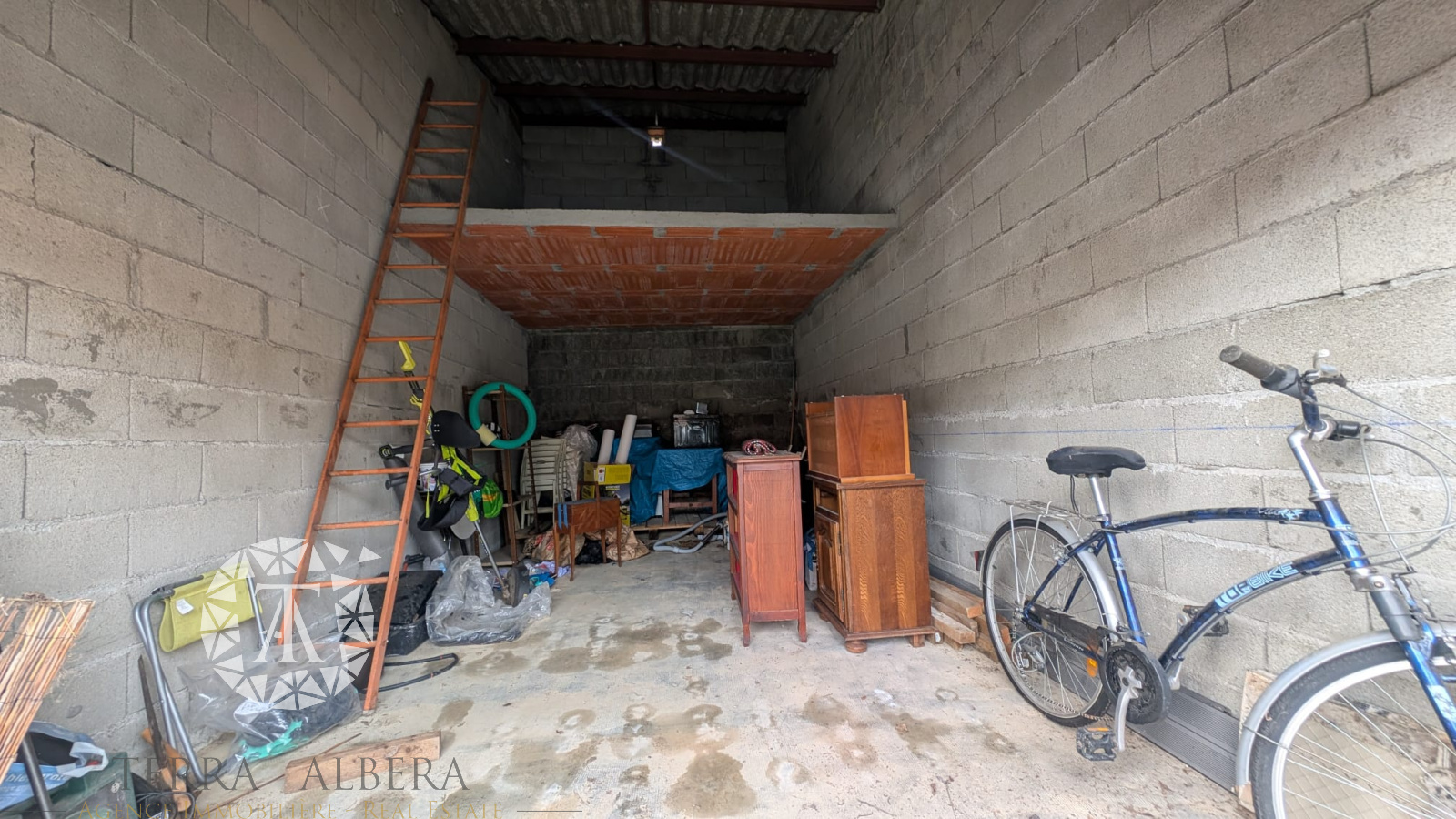 Image_1, Garage, Laroque-des-Albères, ref :V1995