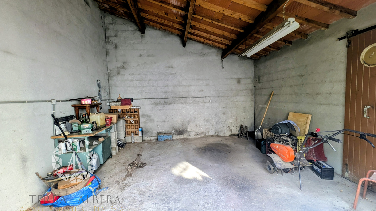 Image_2, Garage, Villelongue-dels-Monts, ref :V2066