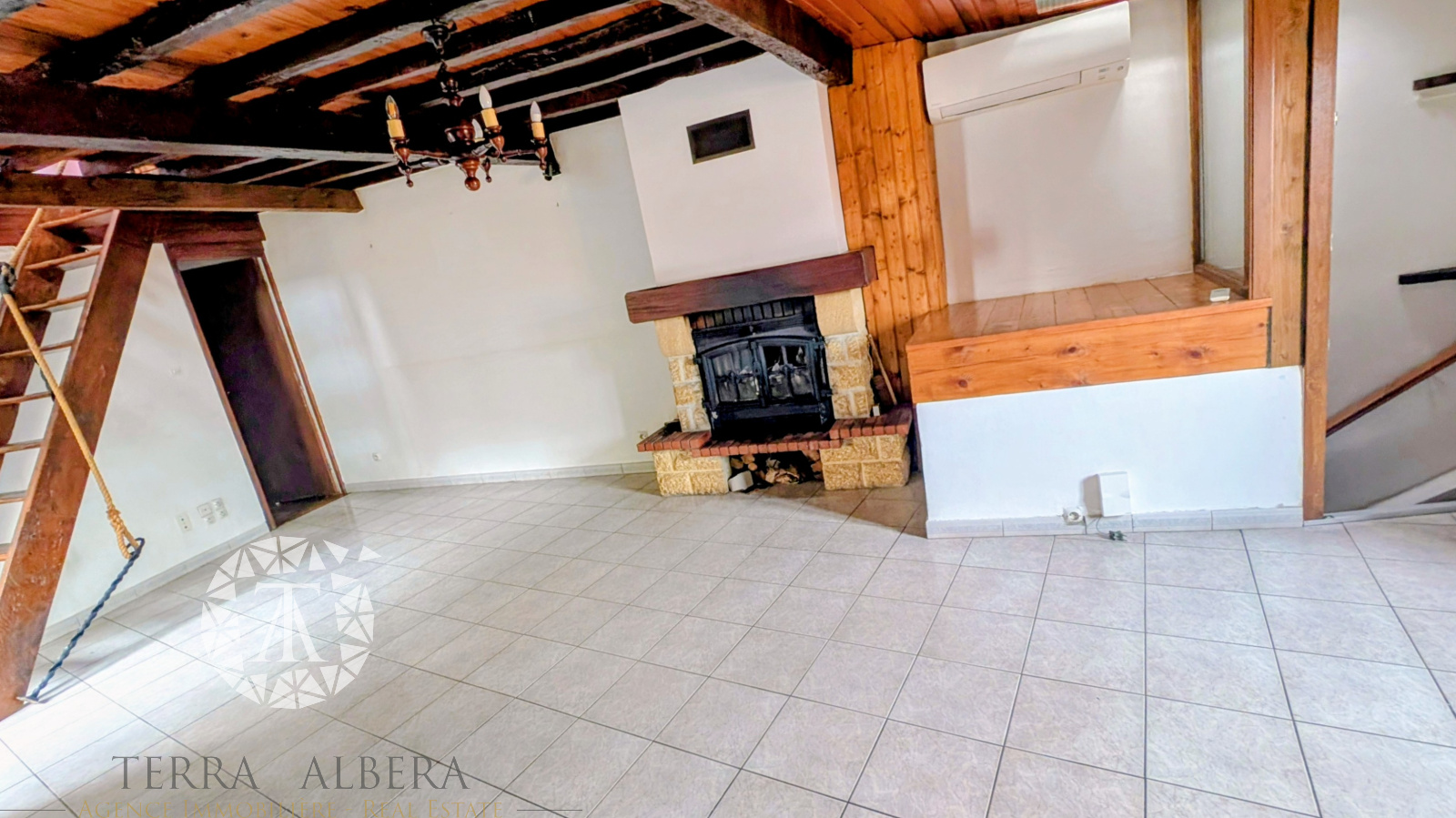 Image_8, Maison de village, Laroque-des-Albères, ref :V1687