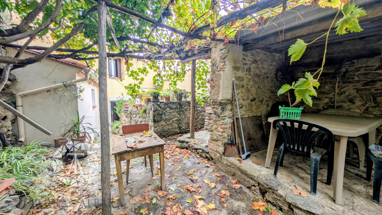 Image_18, Maison de village, Laroque-des-Albères, ref :V1687