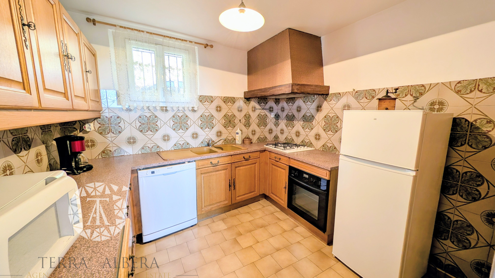 Image_10, Maison de village, Laroque-des-Albères, ref :V2094