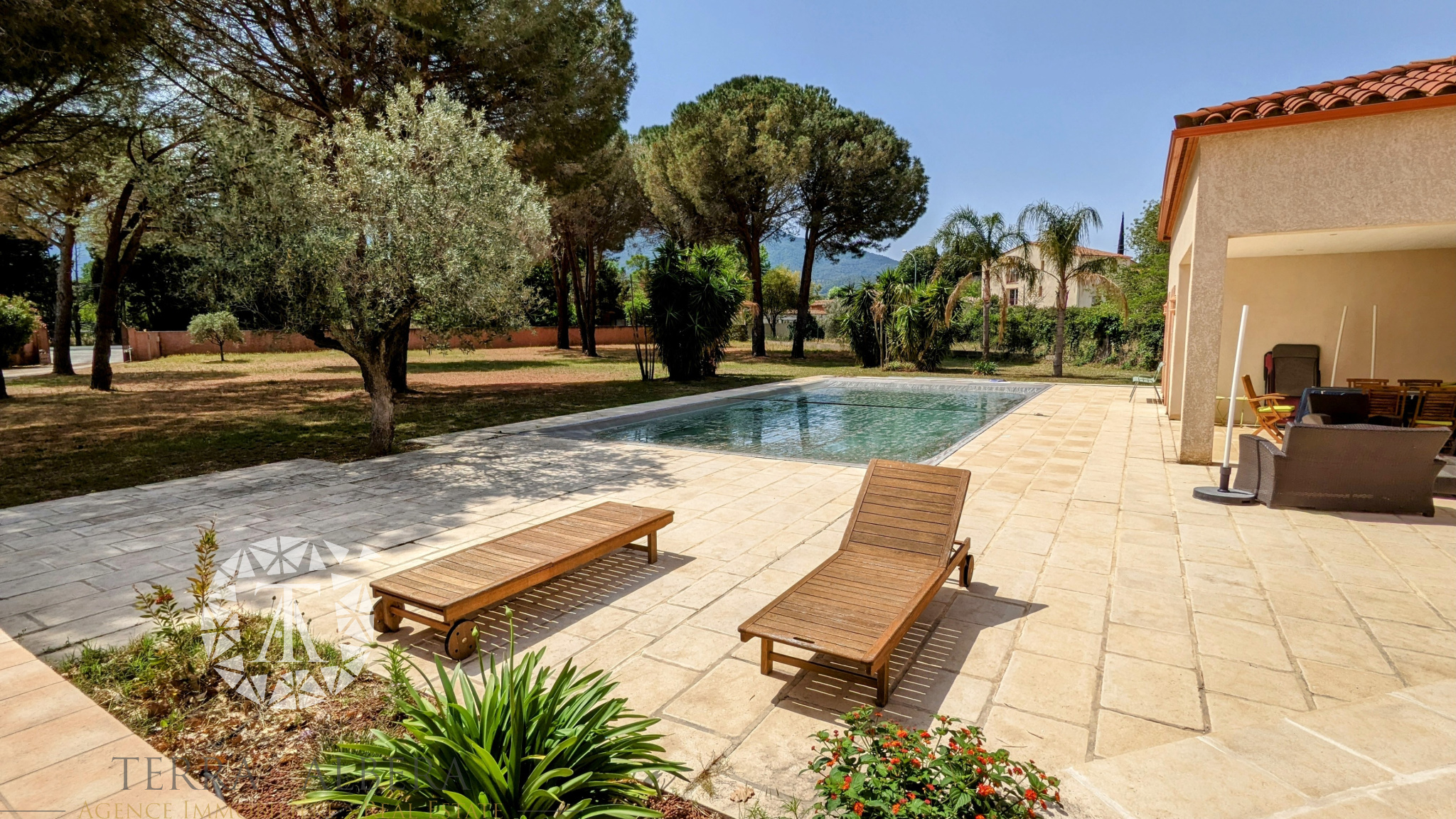 Agence immobilière de TERRA ALBERA